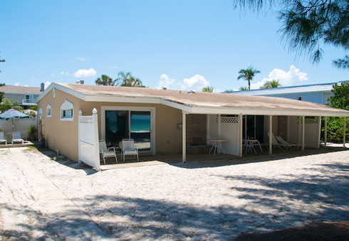Holmes Beach rental condos