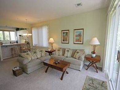 Well appointed Longboat rental Well appointed Longboat rental