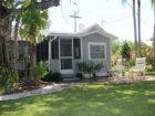 A charming Naples rental cottage