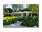 Charming Longboat rental cottage